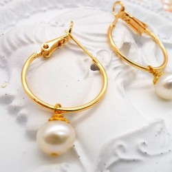 Baroque pearl earrings