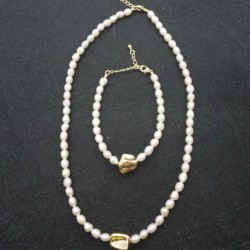 Gold Grain High Quality Beige Pearl Bracelet Necklace Set