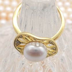 Light Luxury Hollow Lotus Leaf Natural Flat Freshwater Pearl Ring