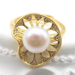 Light Luxury Hollow Lotus Leaf Natural Flat Freshwater Pearl Ring