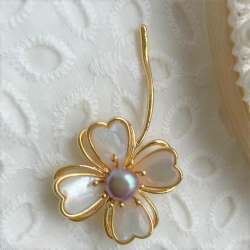 Flower Shape Purple Pearl Brooch Pendant